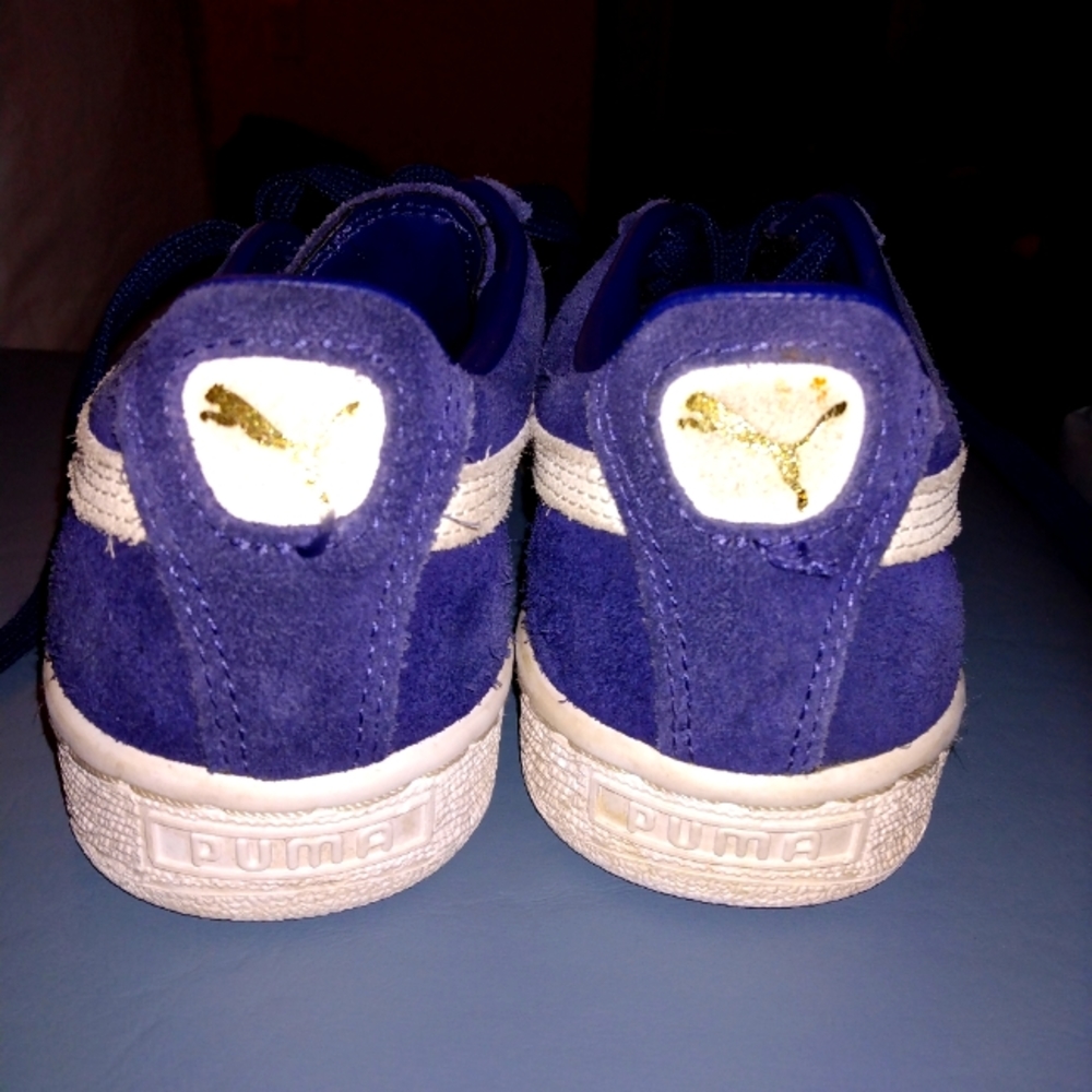 Puma blue suede shoes size 5